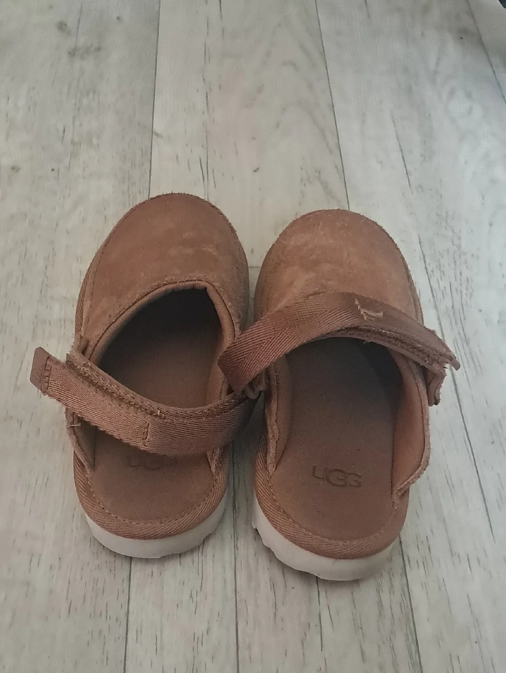 UGG Kids Goldenstar Clogs versatile Soft Suede Leather Adjustable Straps Mules